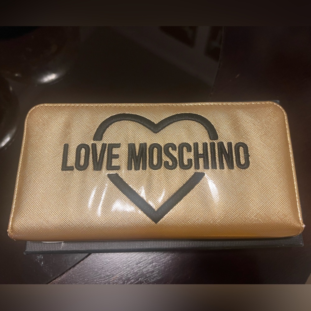 Love Moschino Wallet